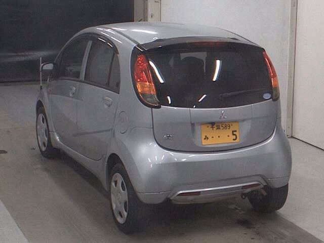 MITSUBISHI I