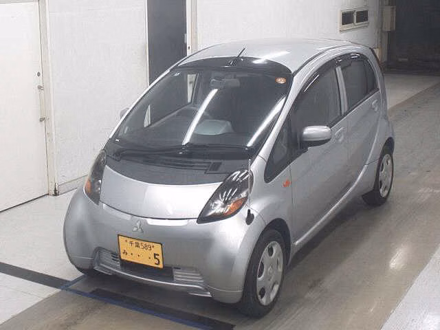 MITSUBISHI I
