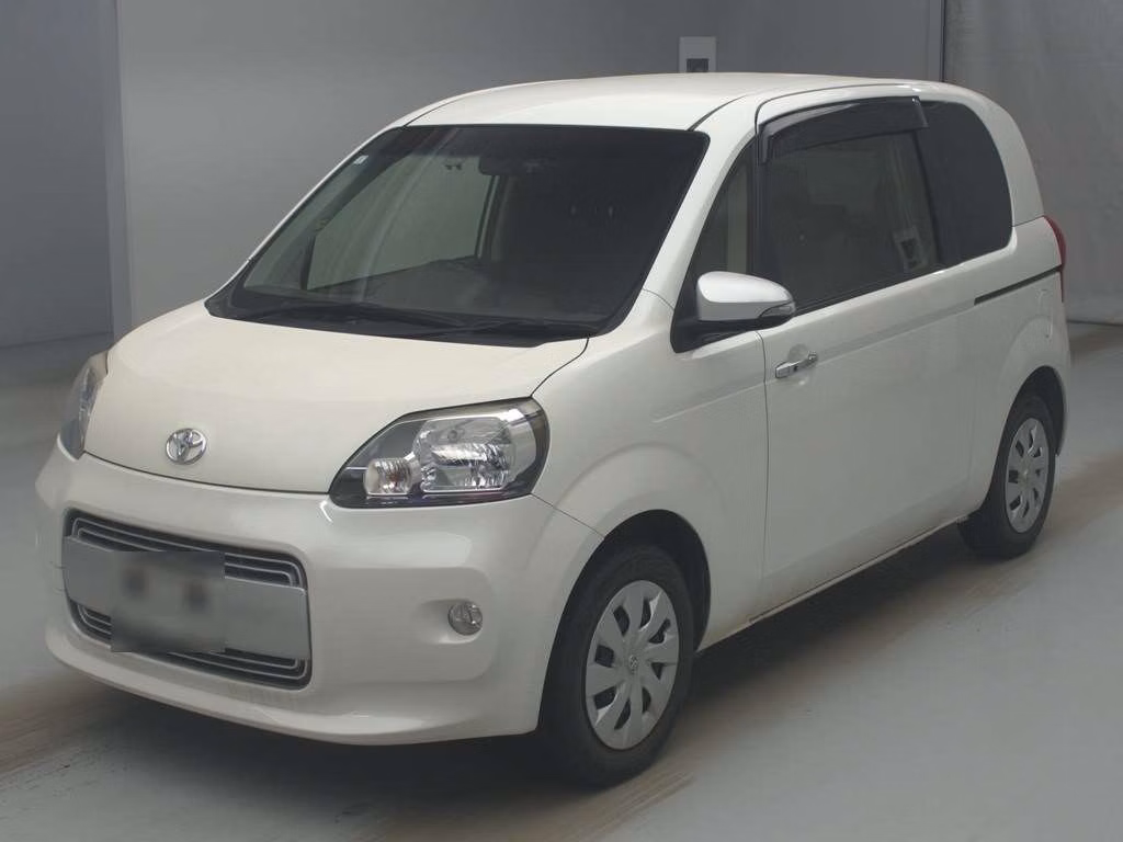 TOYOTA PORTE