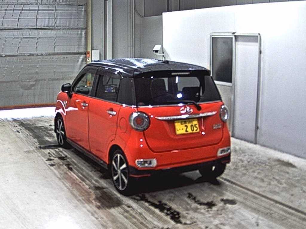 DAIHATSU CAST