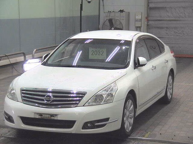 NISSAN TEANA