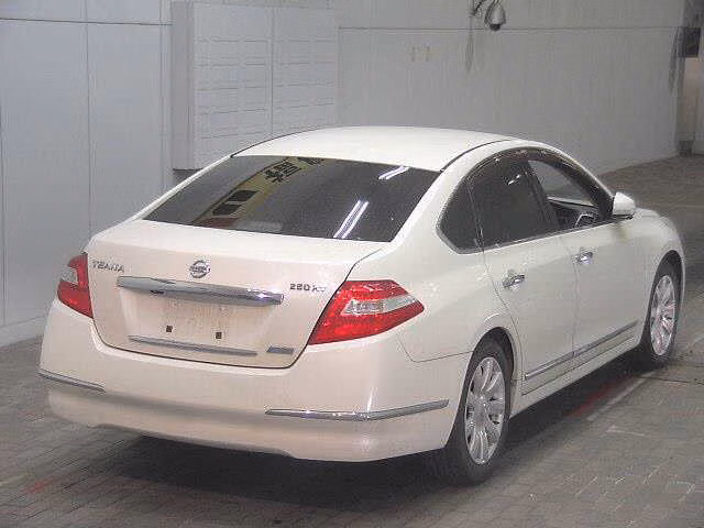 NISSAN TEANA