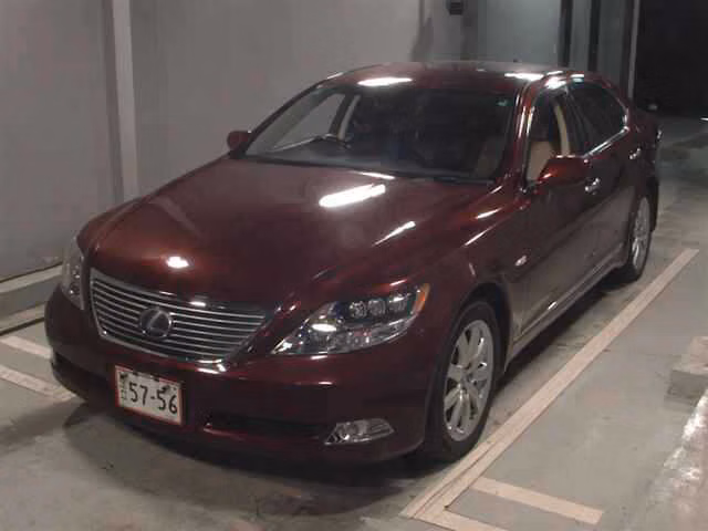 LEXUS LS600H