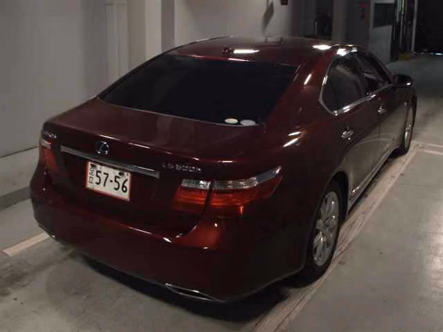LEXUS LS600H