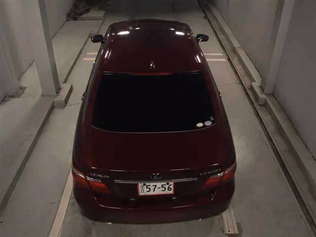 LEXUS LS600H
