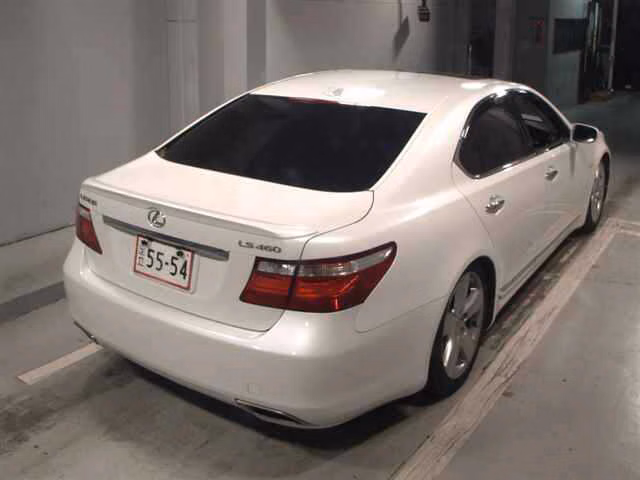 LEXUS LS460