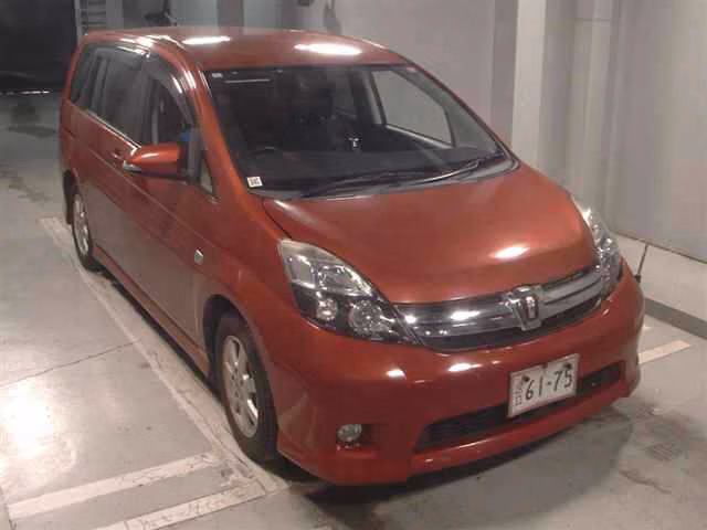 TOYOTA ISIS