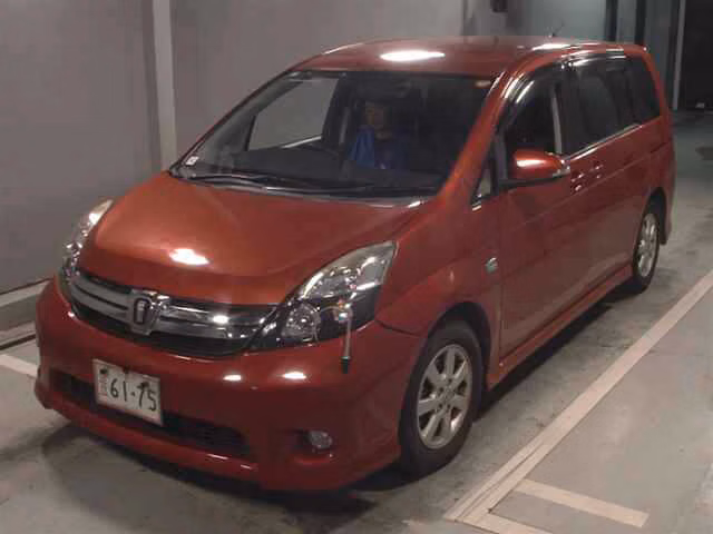 TOYOTA ISIS