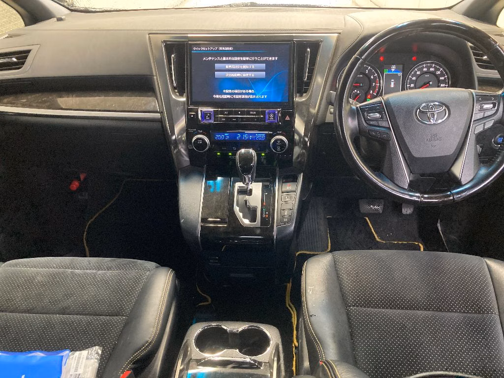 TOYOTA VELLFIRE