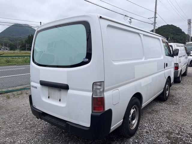 NISSAN CARAVAN