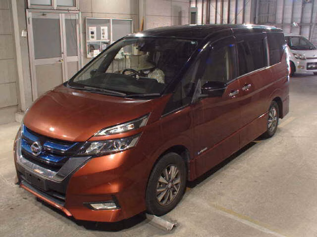 NISSAN SERENA