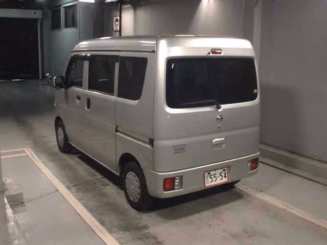 NISSAN NV100 CLIPPER