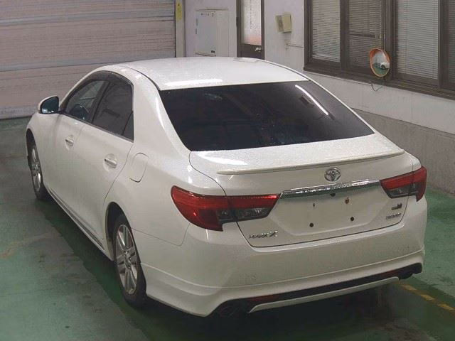 TOYOTA MARK X