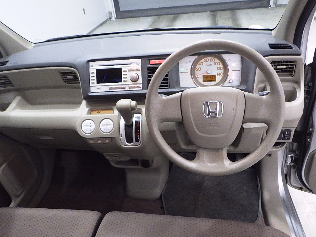 HONDA LIFE