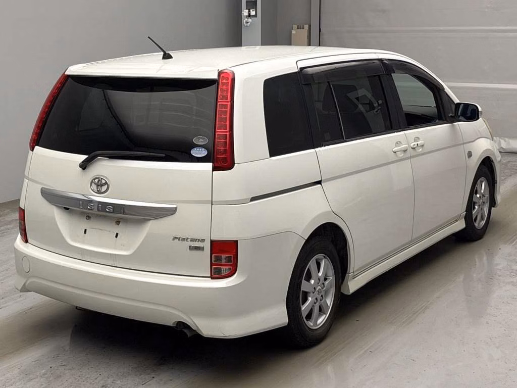 TOYOTA ISIS