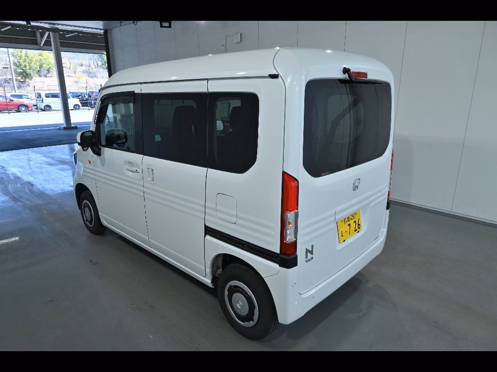 HONDA N-VAN