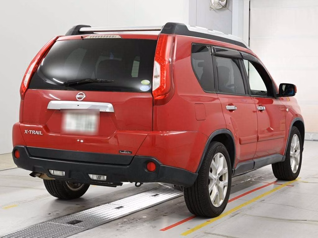 NISSAN X-TRAIL
