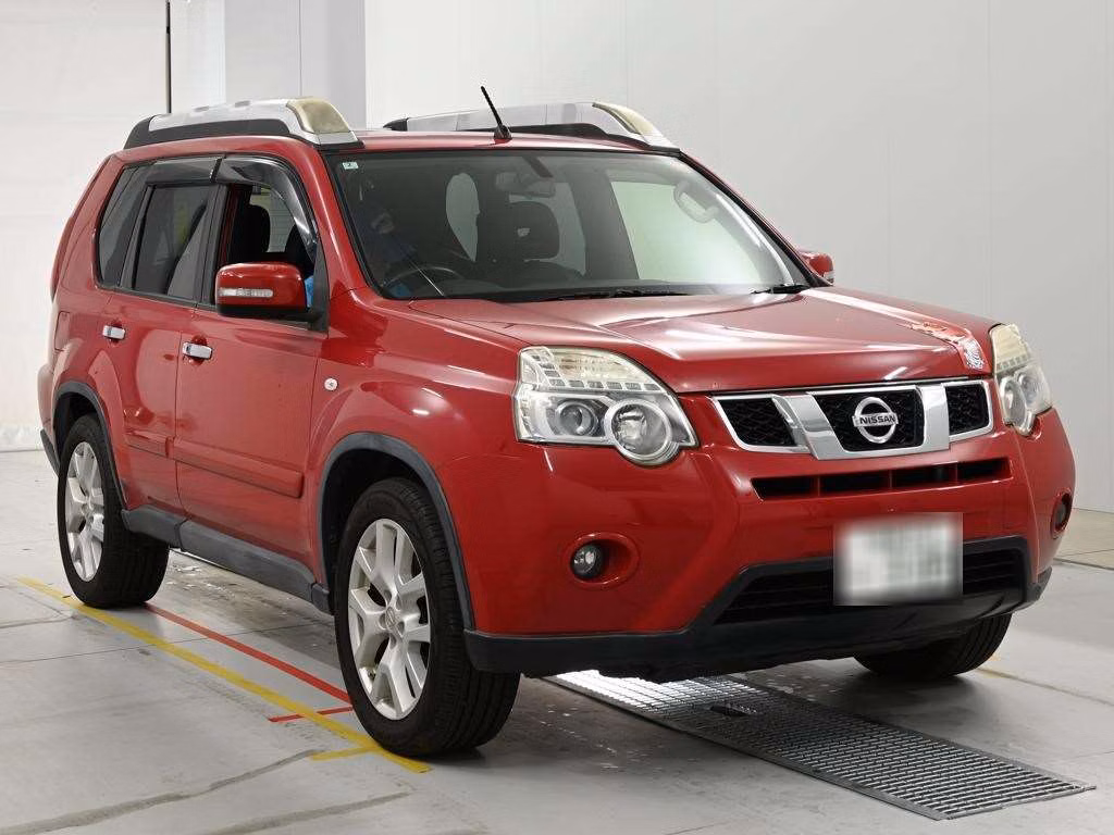 NISSAN X-TRAIL