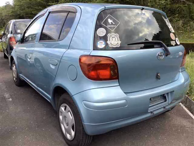 TOYOTA VITZ