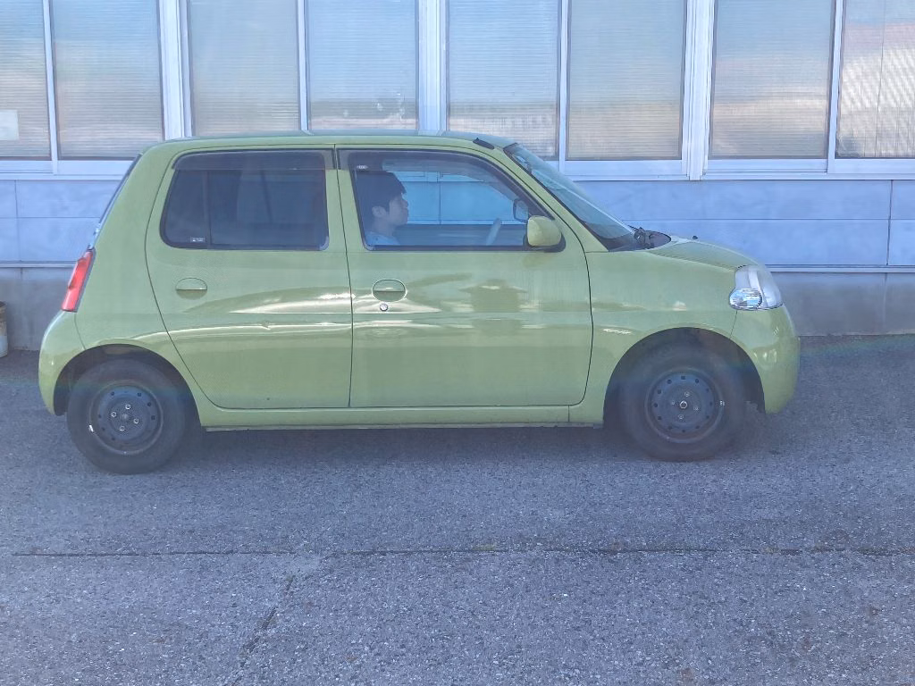 DAIHATSU ESSE