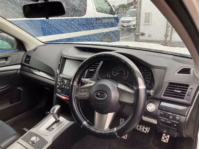 SUBARU LEGACY