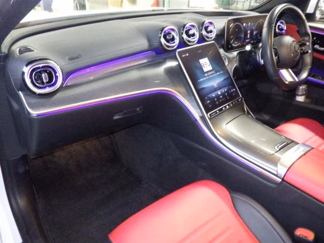 MERCEDES-BENZ C-CLASS