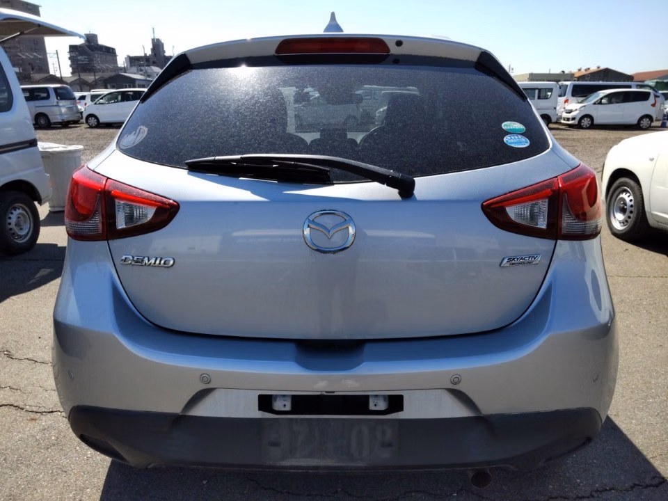 MAZDA DEMIO
