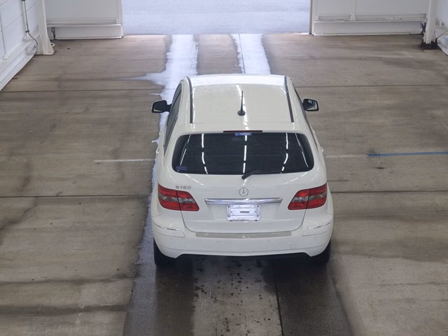 MERCEDES-BENZ B-CLASS