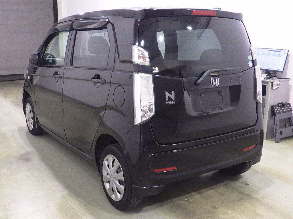 HONDA N-WGN