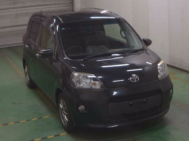 TOYOTA PORTE
