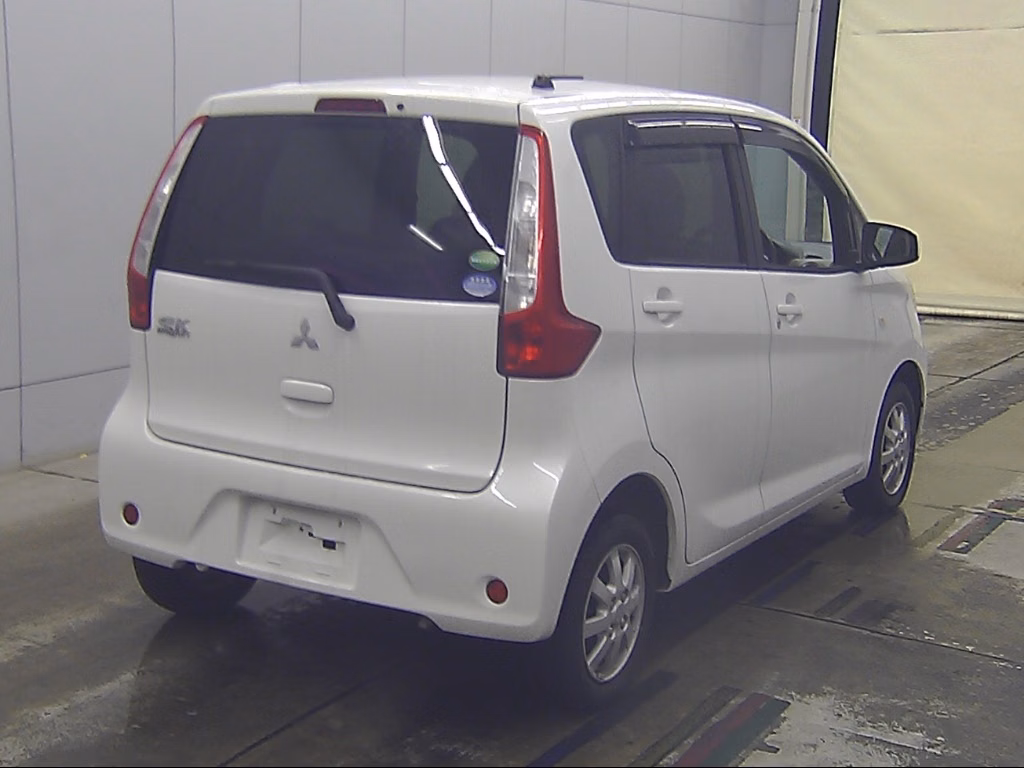 MITSUBISHI EK WAGON