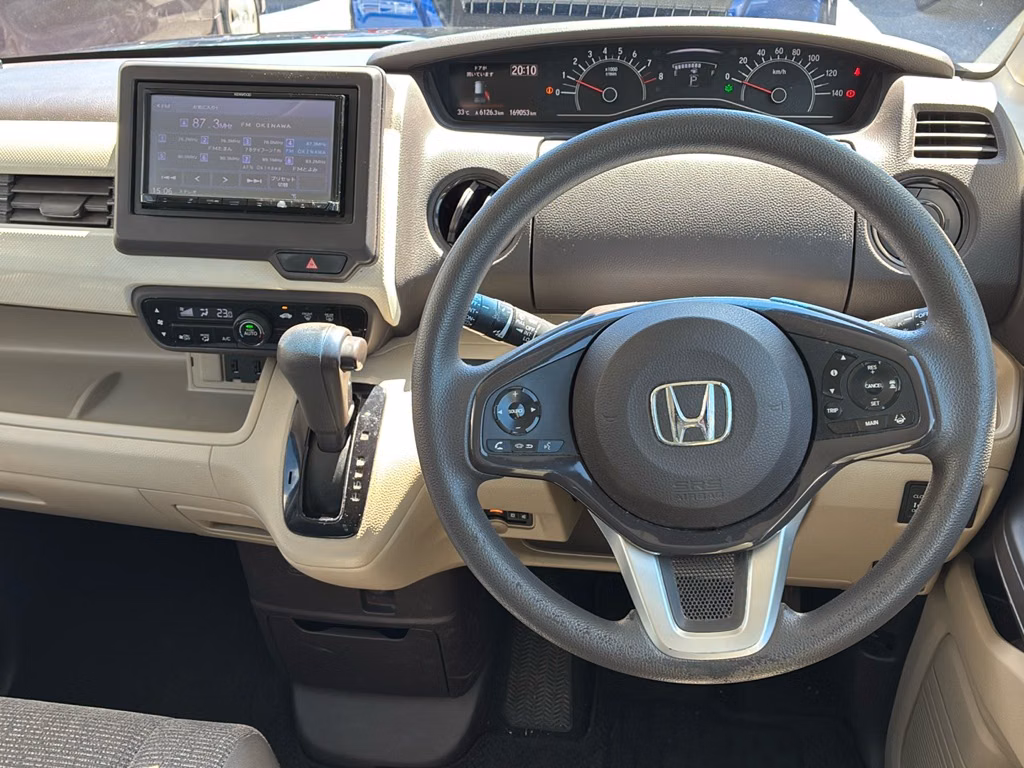 HONDA N-BOX
