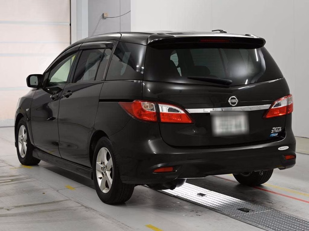 NISSAN LAFESTA