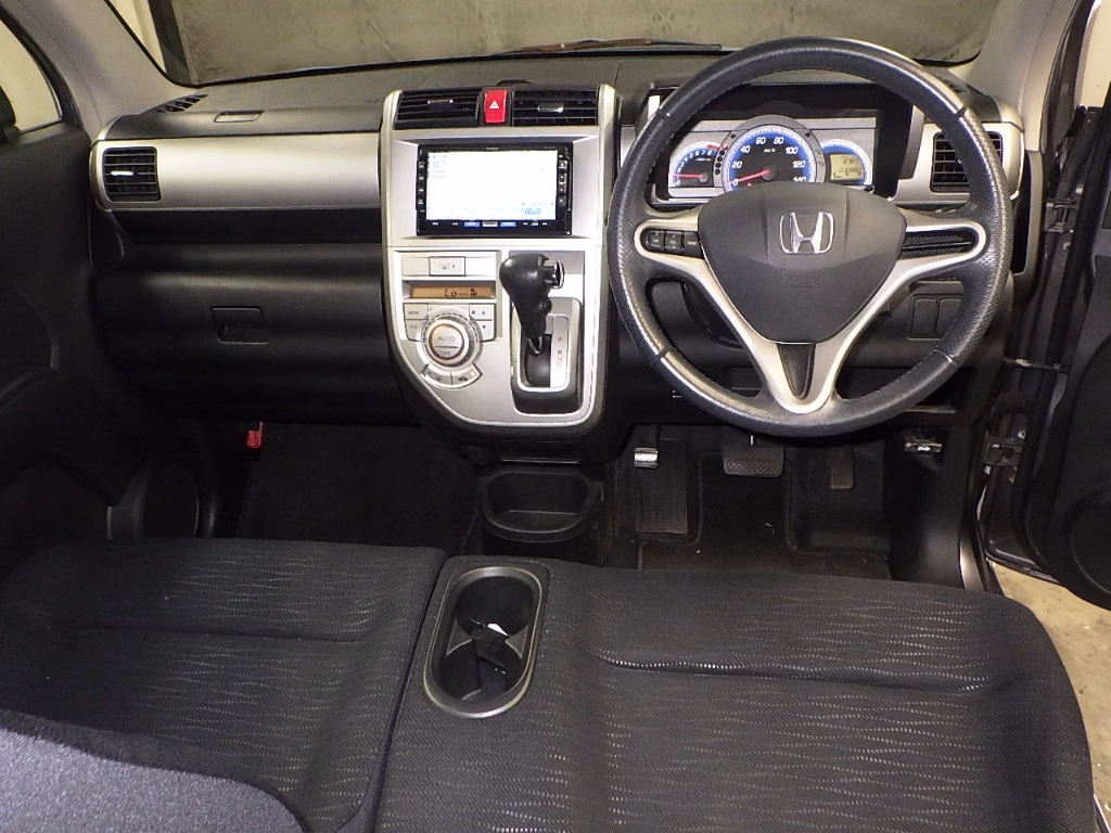 HONDA ZEST