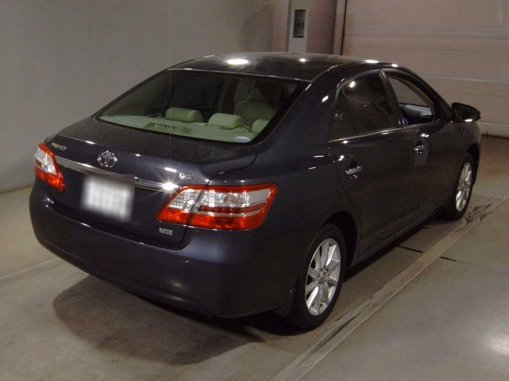 TOYOTA PREMIO