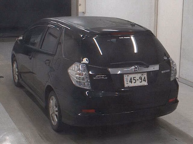 HONDA FIT SHUTTLE
