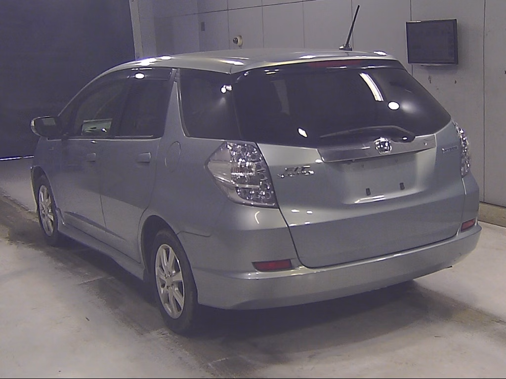 HONDA FIT SHUTTLE