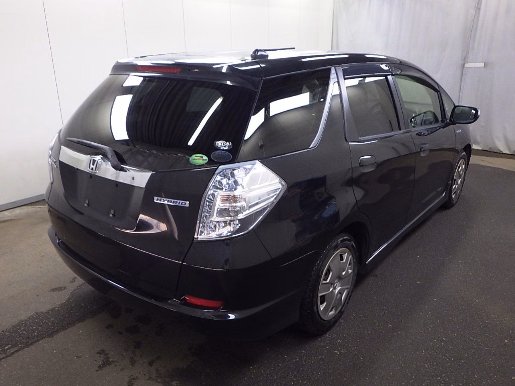 HONDA FIT SHUTTLE