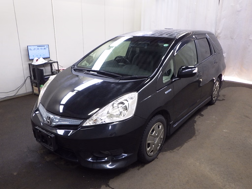 HONDA FIT SHUTTLE