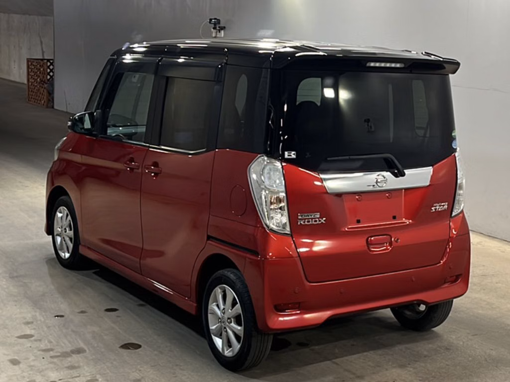 NISSAN DAYZ ROOX