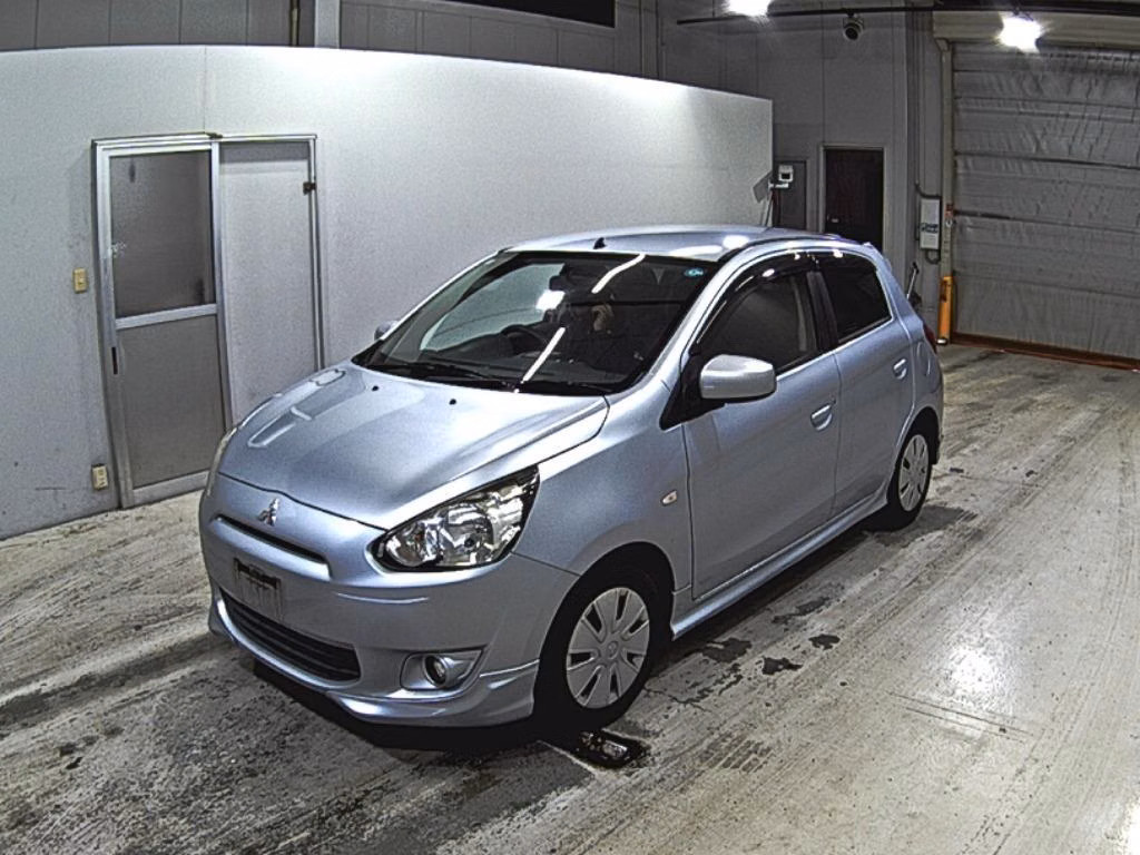 MITSUBISHI MIRAGE