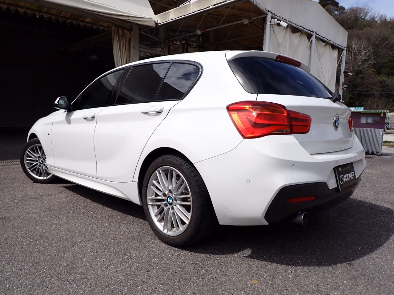 BMW 1-SERIES