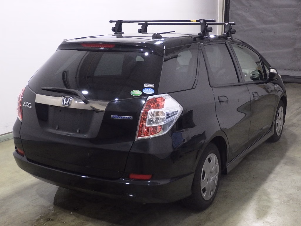 HONDA FIT SHUTTLE
