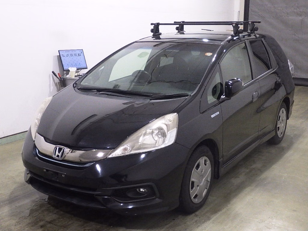 HONDA FIT SHUTTLE