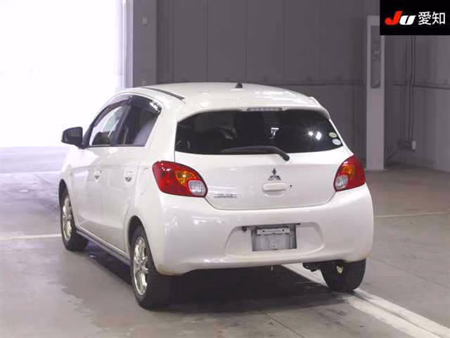 MITSUBISHI MIRAGE