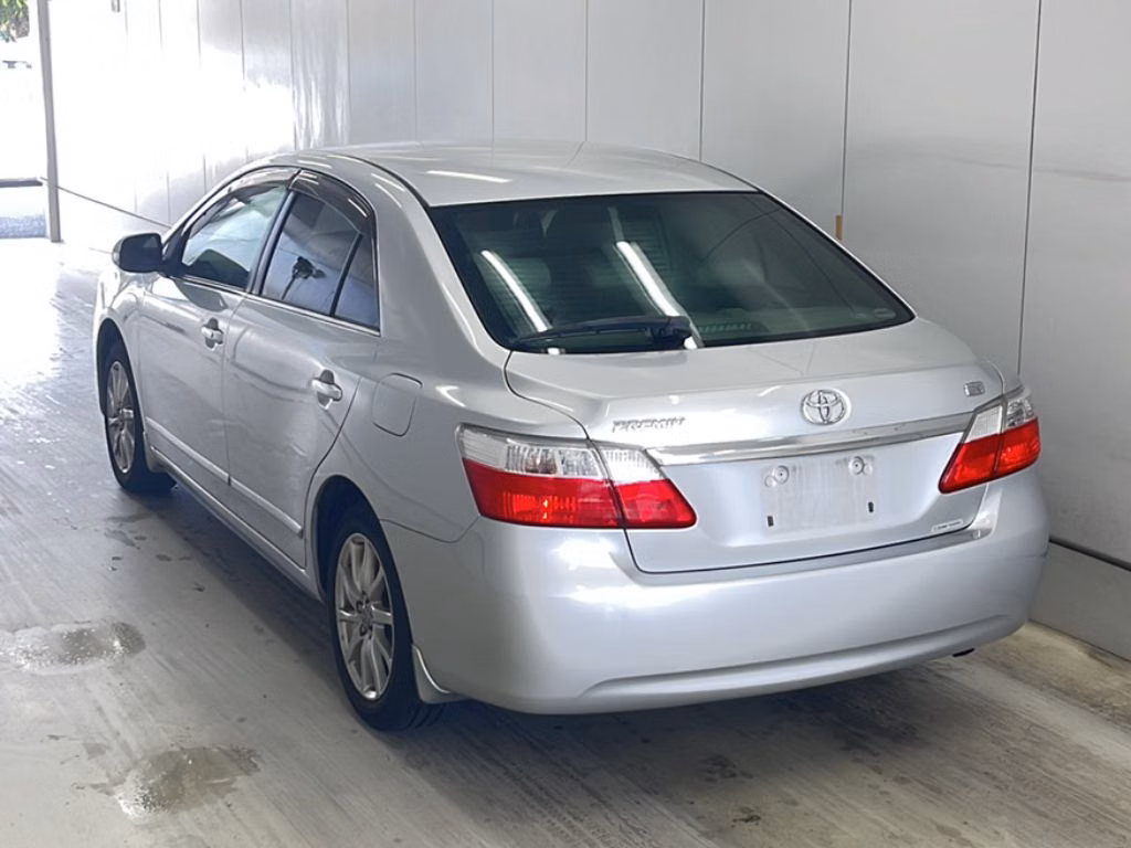 TOYOTA PREMIO