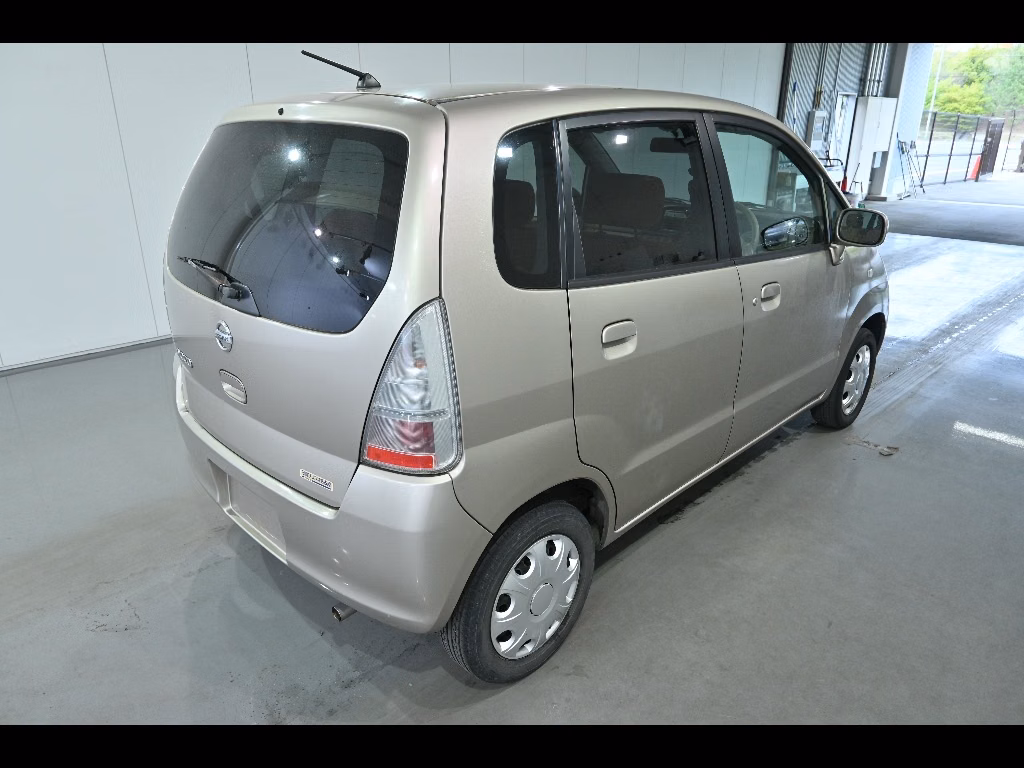 NISSAN MOCO