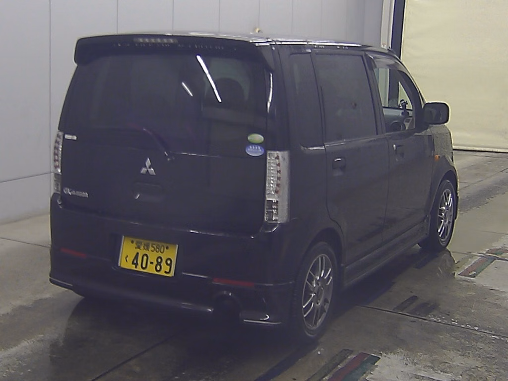 MITSUBISHI EK WAGON