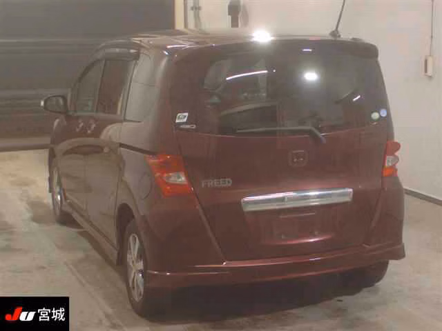 HONDA FREED