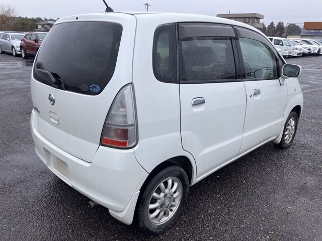 NISSAN MOCO